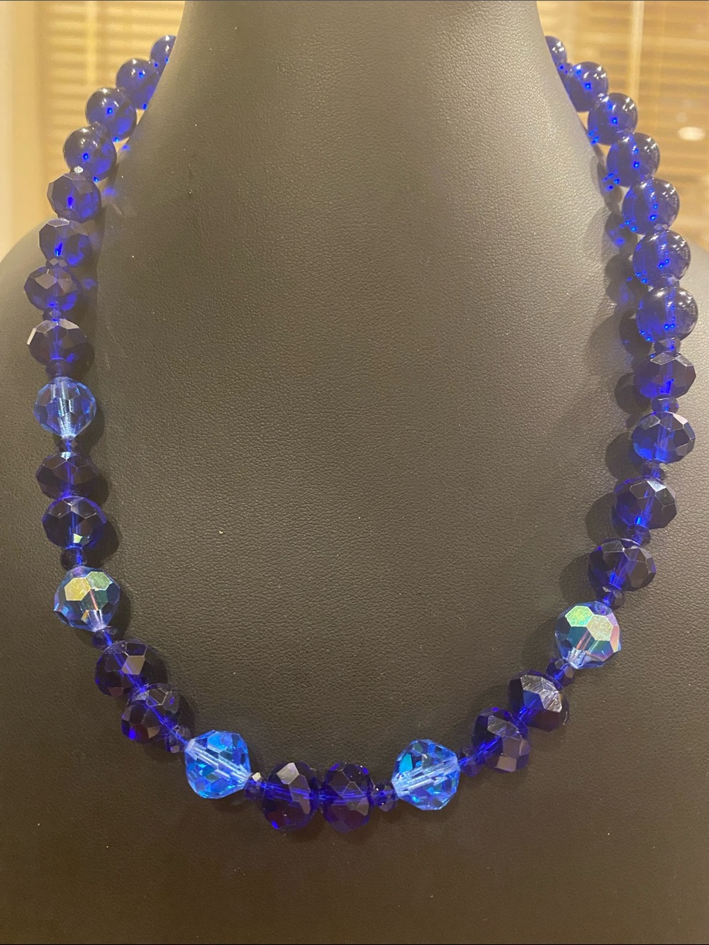Vintage Royal Blue Faceted Crystal Necklace - Women Jewelry